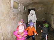 Halloweenský čarodějný den s karnevalem